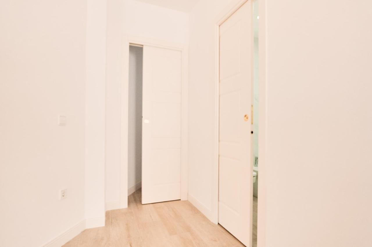 Reposo Sweet Home & Free Parking เซบีญา ภายนอก รูปภาพ