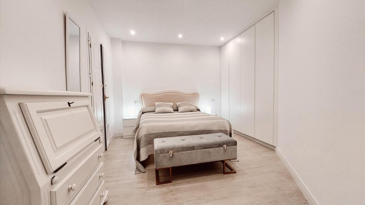 Reposo Sweet Home & Free Parking เซบีญา ภายนอก รูปภาพ